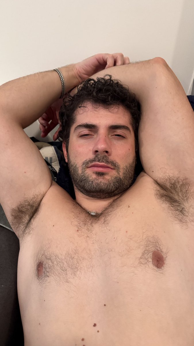 brunobaba11's tweet photo. Nap time 😴 https://t.co/Z66dzC9cqz