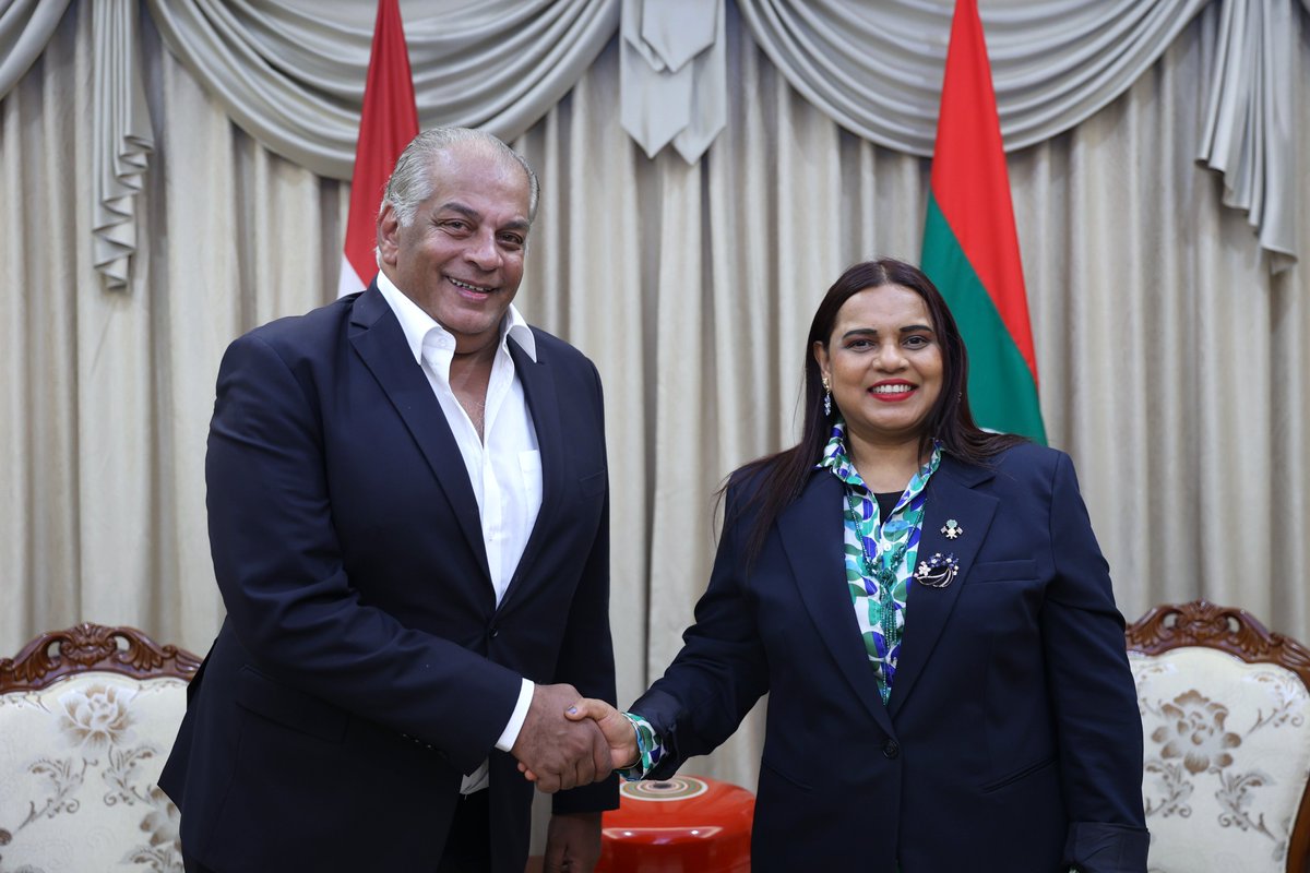 MoFAmv's tweet photo. Ambassador of Egypt pays farewell call on the Foreign Minister

📃Press Release | https://t.co/5rrX124AGL https://t.co/WPhiQbGvx5