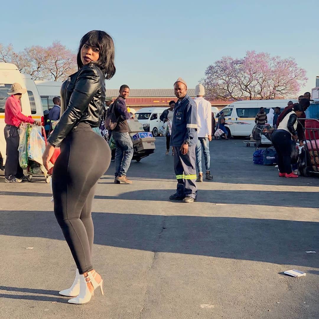 the_boy's tweet photo. Let's leave the certificate to her employer Goats let focus on the quality of her iPhone 17 pro max camera 🥵🔥❤️ tea right ✅️  

Thick 😍 https://t.co/wklHZ96t0S