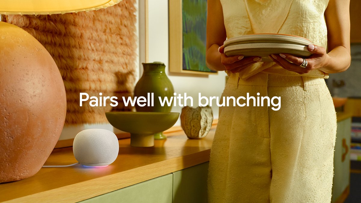 GoogleHome's tweet photo. Hear that? That’s the sound of you never missing a beat 😎
#GoogleHome Speakers send great sound to every corner of every room.
 
Hear more https://t.co/MJXNIFybax https://t.co/Q1bWsEKON4