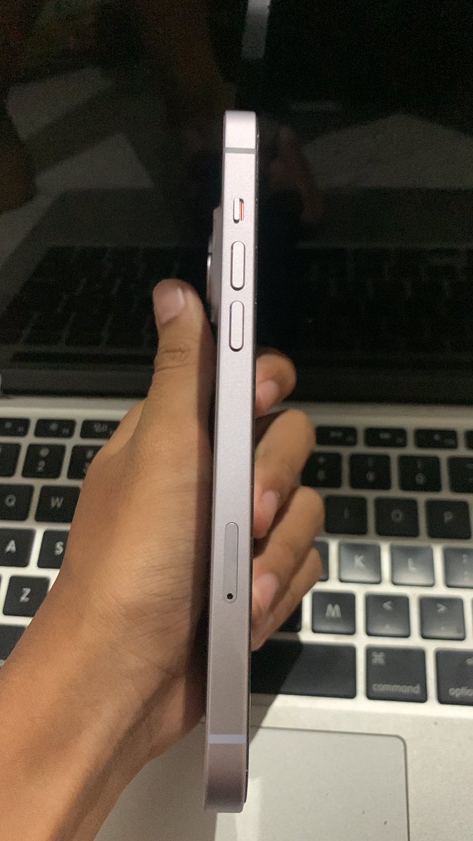 xyfzag_09's tweet photo. Ip 14 plus 128 interr mulusss

-all operator 5G
-no minus no service
-face id true tone on 

6.7 mulusss no minuss https://t.co/uPONcVdFWr
