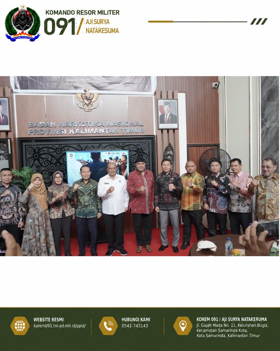 korem091asn's tweet photo. Kasi Intel Kasrem 091/ASN Kolonel Inf Decky Zulhas menghadiri peringatan HANI 2026 di Samarinda. Korem 091/ASN menegaskan komitmen mendukung P4GN dan memperkuat sinergi bersama BNN dalam melindungi generasi muda dari ancaman narkoba.

#Korem091ASN #HANI2026 #P4GN https://t.co/EGfAjyx3NA