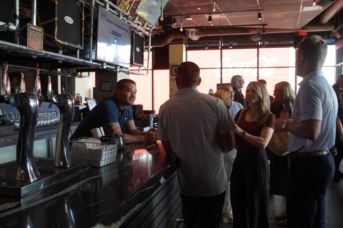 HCC_Nevada's tweet photo. Thank you to our sponsors for joining us at Hard Rock Cafe! https://t.co/ukgdqWAmRa