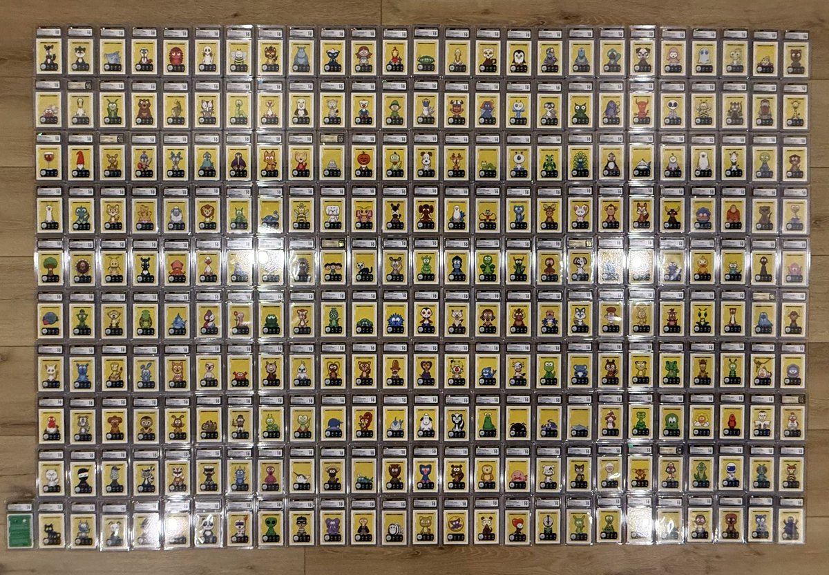 JCourageFIT's tweet photo. Hey @veefriends fam. I will be bringing a LOT of cards with me to the national next week looking to sell for some great deals. Come ready to make offers!

98% looking for cash deals
2% will trade (low numbered bison, comic clippings cards, maybe early edition cats. But that’s it)

Manifesting: My full CGC 10 series 2 set IS going to be sold!

@VeeFriendsCards @garyvee