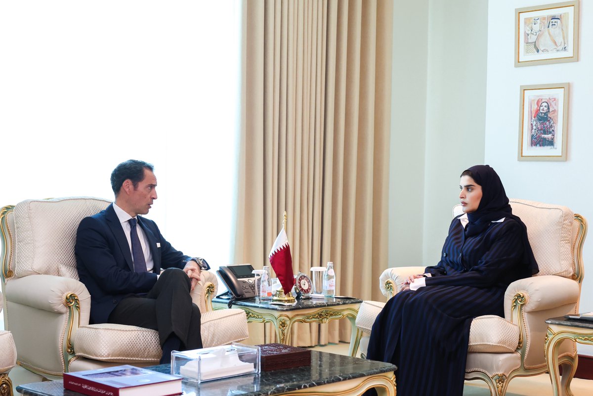 MofaQatar_AR's tweet photo. وزير الدولة للتعاون الدولي @MANAlMisned تجتمع مع الممثل الخاص للأمين العام لحلف "الناتو"

الدوحة | 23 يوليو 2026
 
اجتمعت سعادة الدكتورة مريم بنت علي بن ناصر المسند، وزير الدولة للتعاون الدولي، اليوم، مع سعادة السيد خافيير كولومينا، الممثل الخاص للأمين العام لحلف شمال الأطلسي (الناتو) لدول الجوار الجنوبي.

جرى خلال الاجتماع ، استعراض علاقات التعاون وسبل دعمها وتعزيزها، ومناقشة آخر التطورات في المنطقة، بالإضافة إلى عدد من الموضوعات ذات الاهتمام المشترك.

#الخارجية_القطرية