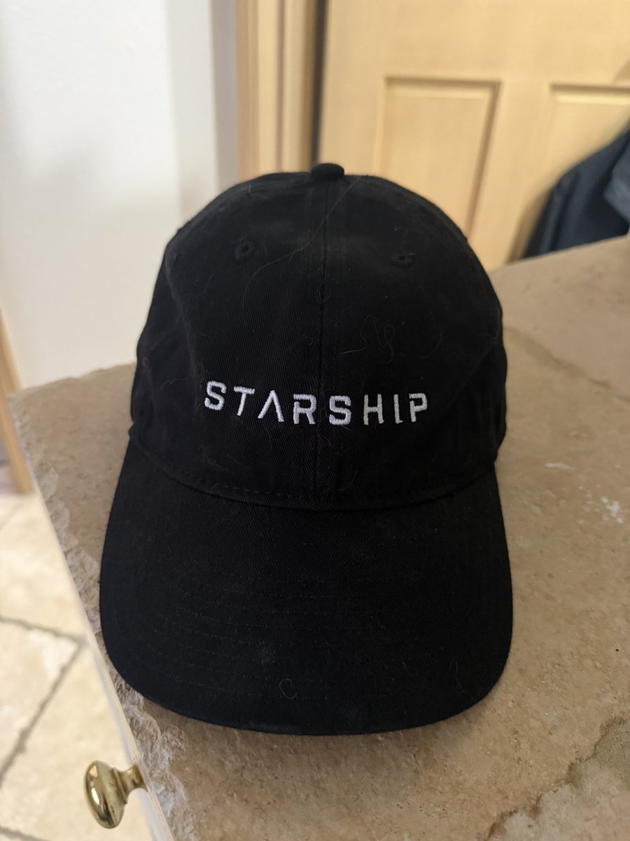 morganlinton's tweet photo. Putting on my lucky hat 🍀 

So excited for the Starship 13 launch! https://t.co/rbRFpJWz5w