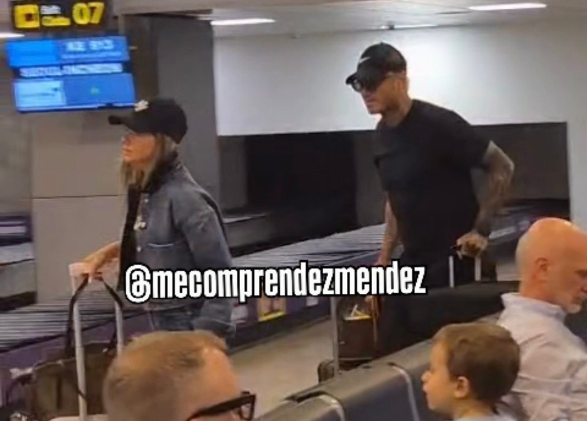 PesindeyizApp's tweet photo. Mauro Icardi ve China Suarez, İtalya'ya tatile gidiyor. https://t.co/0QfLcAWQkm