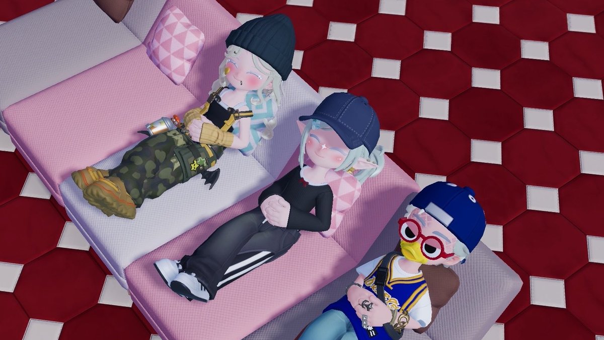 lnoxxp1a's tweet photo. 呼ばれて行ったらこれで爆笑 https://t.co/s45gbf8y5g