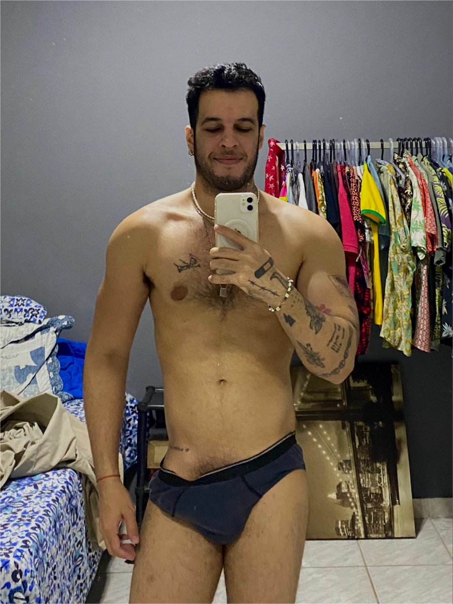ogay de tras pra frente tweet media