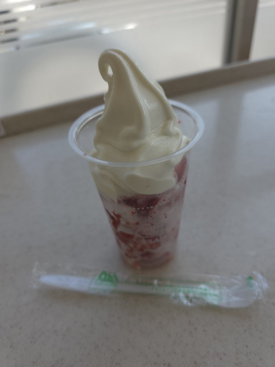Shadow_Cooper12's tweet photo. もぐΨ( 'ч' ☆)② https://t.co/hMg5NWst8Q