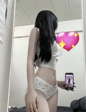 YNotQueenP's tweet photo. 見せあいしませんか？？ 
※コメント欄で脱いでるよ https://t.co/PdCsaNDMj1