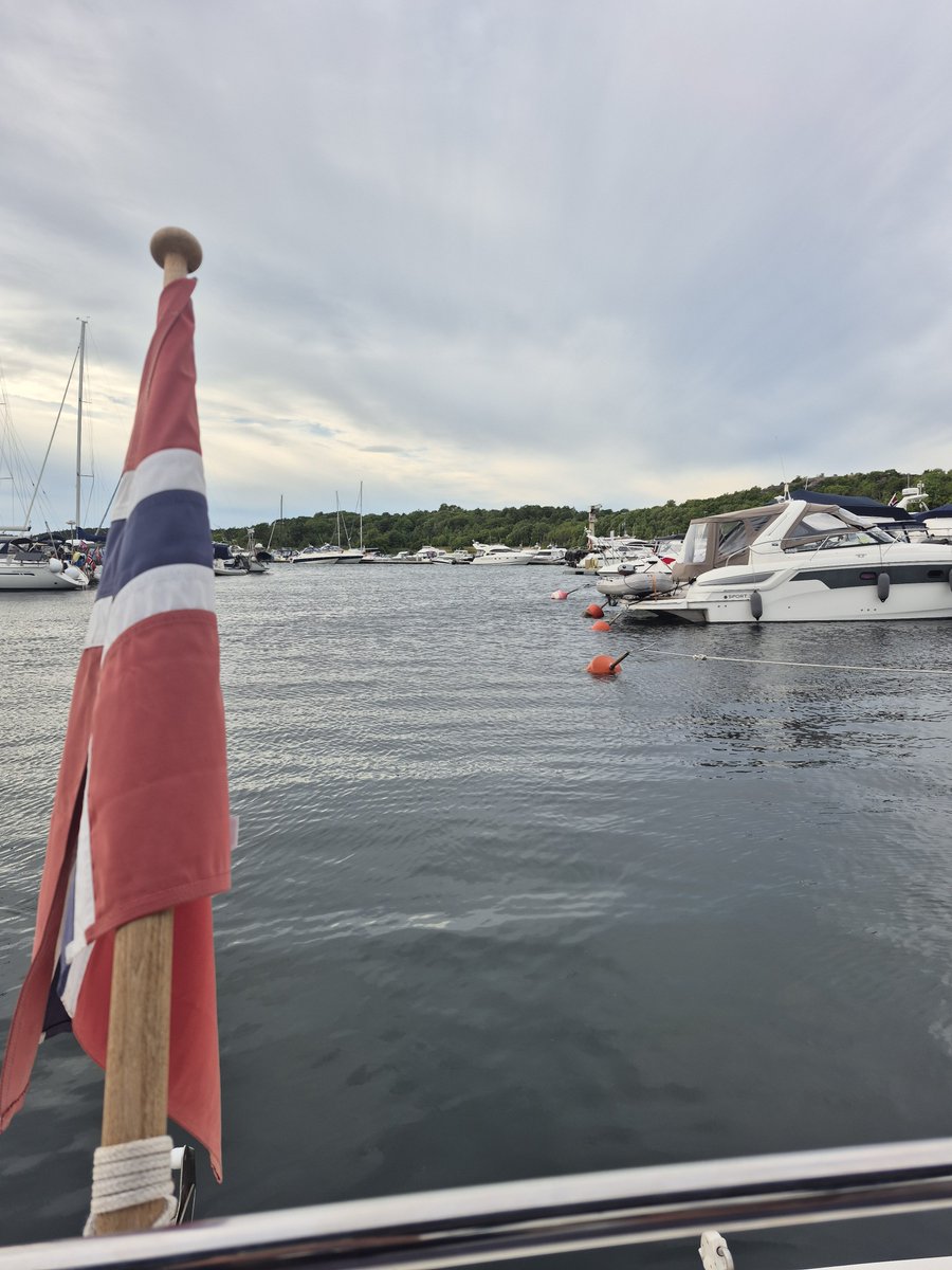 tju_18's tweet photo. Østre Bolerne igjen 💦🤩 https://t.co/2SUppmAKdh