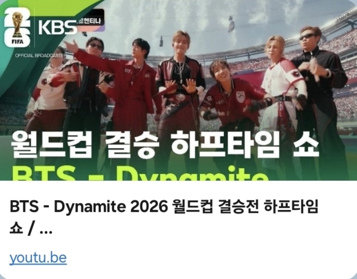 honyee13_510's tweet photo. KBS는 지민이 잘보이는 모두 7명이 제대로 보이는 기사와 영상 썸네일이었는데 hybe가 자사 매거진에 올릴 사진으로 굳이 KBS의 메인 썸네일을 그대로 이용하지않고 영상 속에 있는 지민이가 잠깐 안보였던 부분을 찾아서 썸네일로 썼다는거네.
일부러 노린거맞습니다 맞구요 hybe는 나쁜놈들입니다 https://t.co/y4xy3hehj4