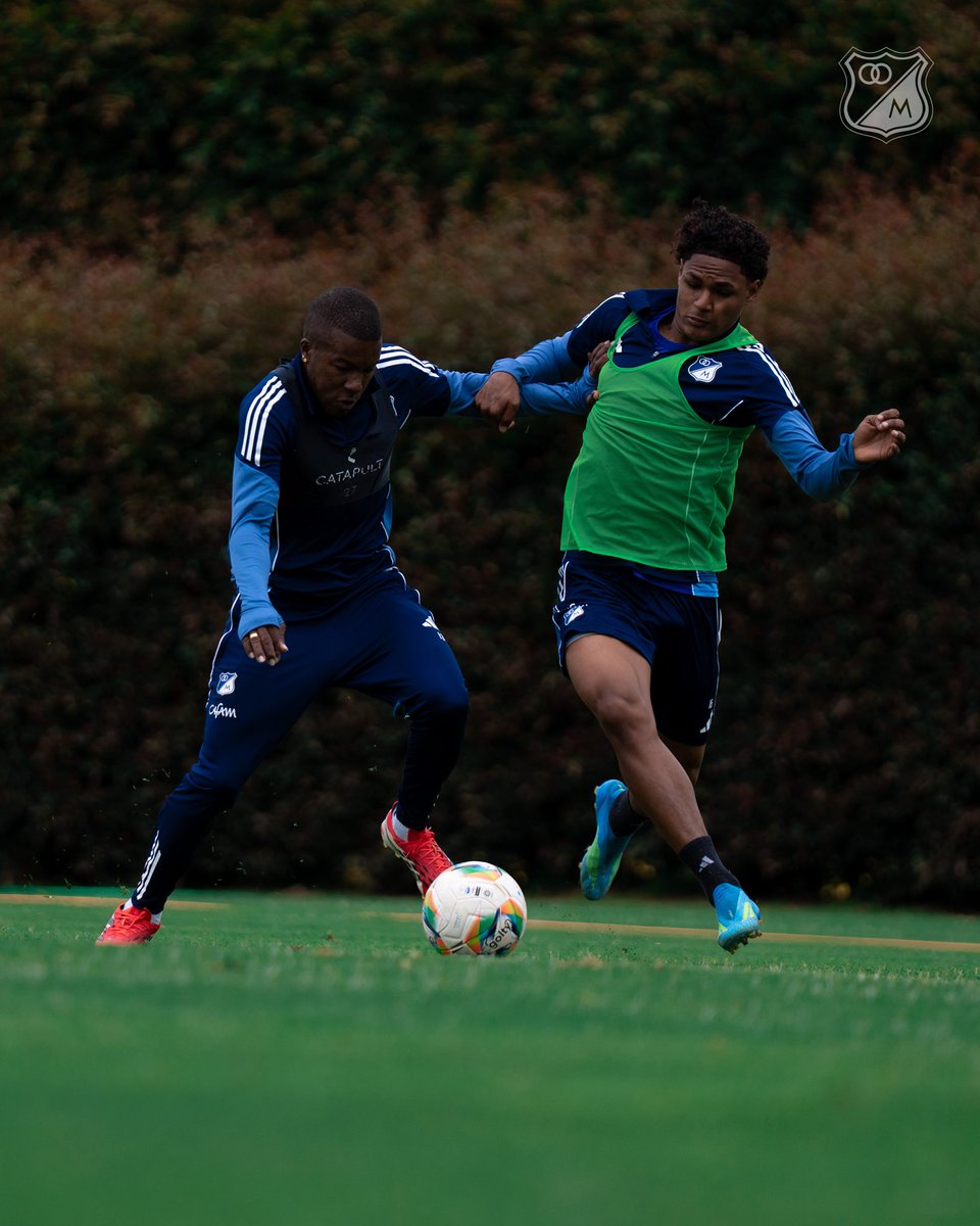 MillosFCoficial's tweet photo. Una nueva jornada de entrenamiento. ⚽️🎯💥 https://t.co/z3MRcnFYso
