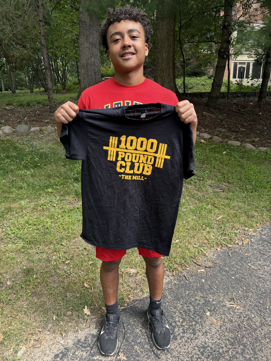 CoachKolowski's tweet photo. Congrats to @EjayHodge and @Mason_sulliv89 on the newest members of 1000# club during max week. #12family34team https://t.co/NP2FkFHPYl