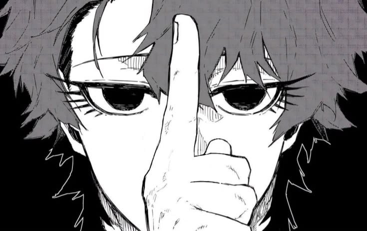 Alesito1103's tweet photo. Le decisión de darle a Hugo unos ojos completamente negros me parece la mejor posible.

Verlo a los ojos es como ver a un enorme vacio absoluto que solamente se esta dando el lujo de devolverte la mirada.

Representan a la perfección la frialdad no de el, si no de lo que representan, la aptitud del destino y como no importa cuanto quieras huir o luchar contra ella, es inutil.

Nos encantan los diseños extravagantes y carismáticos, pero a veces los mejores tambien son aquellos que en su simpleza expresan tanto...