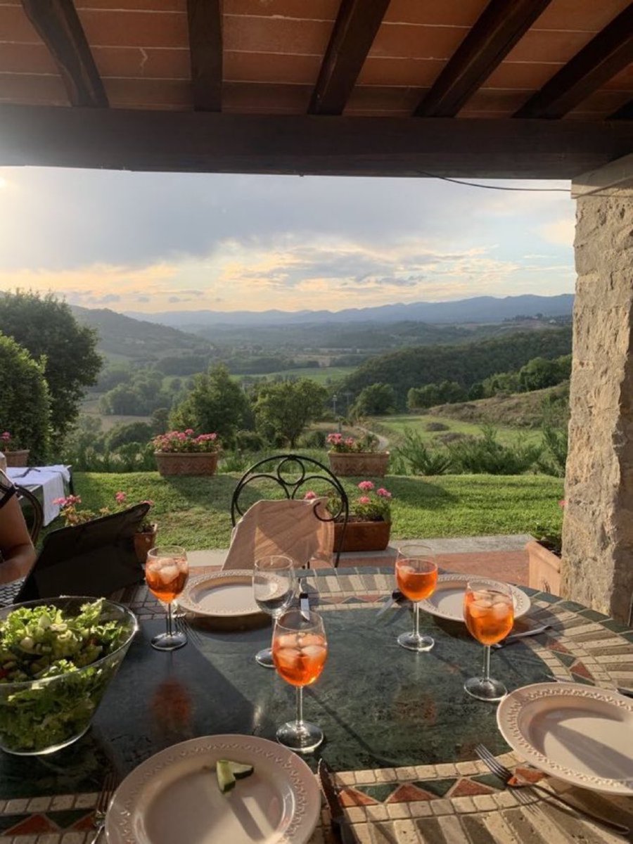 viewsoff's tweet photo. Tuscany, Italy https://t.co/gvdjIq1cse