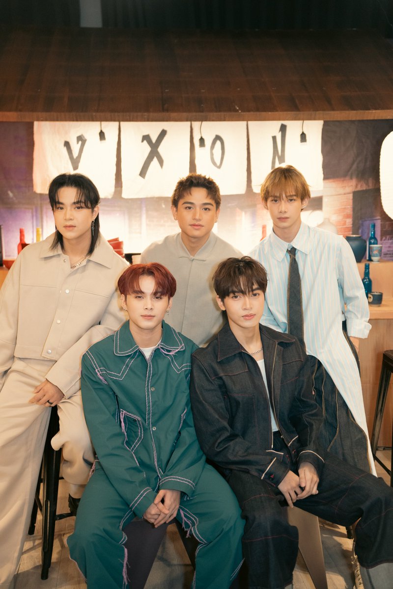 vxonofficial's tweet photo. VXON 'PIA Corporation Partnership Media Launch' 

@vxonofficial_jp
#VXON #VXONJAPAN #VIXIES #VIXIESJAPAN #CornerstoneArtist https://t.co/DBGKDFGPvf