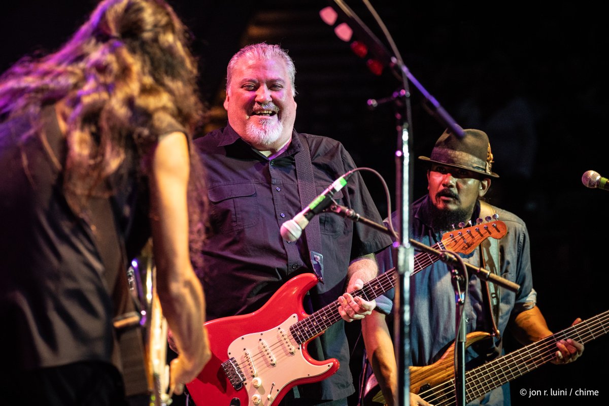LosLobosBand's tweet photo. 🔥 Hot off the presses is the latest Los Lobos &amp; Los Lonely Boys Brotherhood Tour flyer, now including all announced tour dates!

Who's ready to catch a show? Let us know which city you'll be rocking with us in🎶

Tickets @ https://t.co/wTEI5dD3tW 🎟️

📸jon r. luini  / @chimeint https://t.co/I3fL26Gwtc