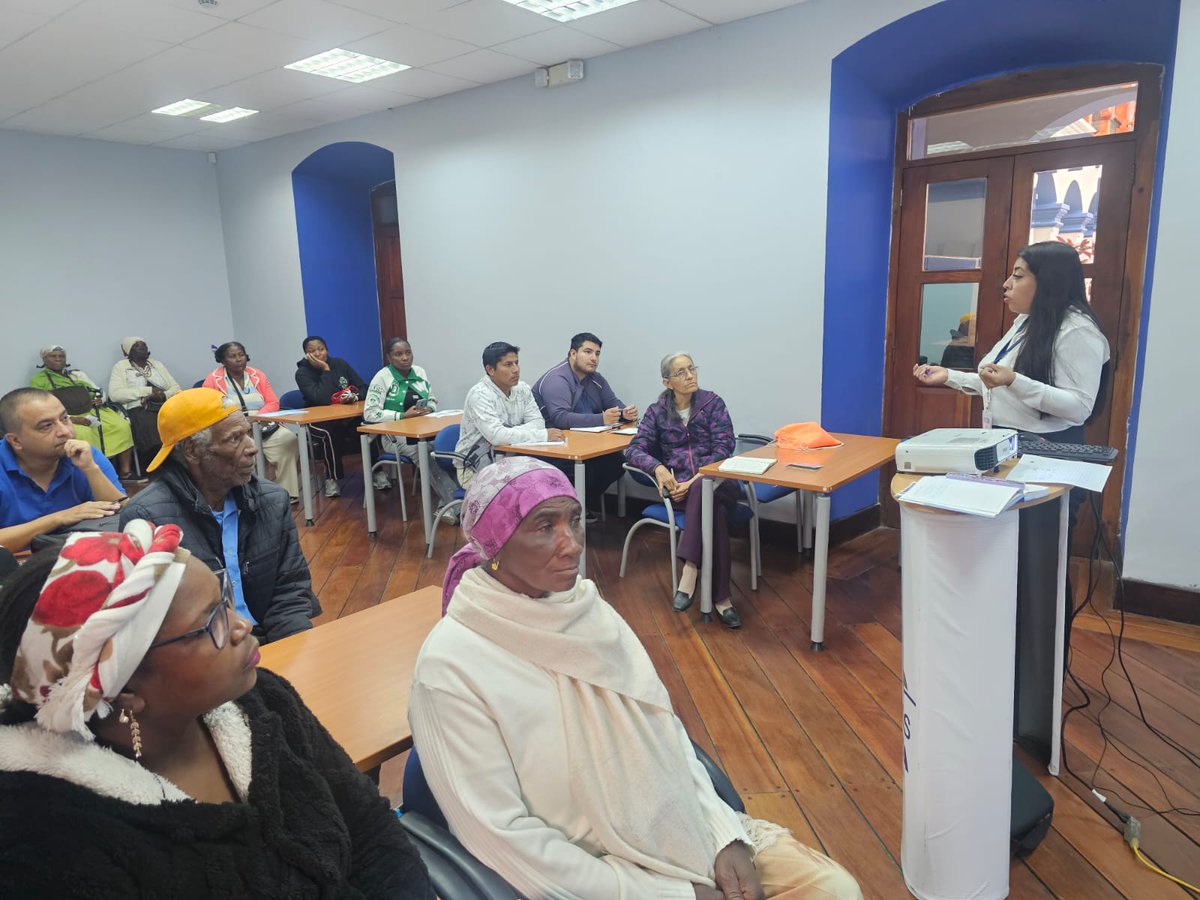 SRIoficialEc's tweet photo. #SRIZonal1

Capacitamos a ciudadanos de la provincia de #Imbabura sobre el proceso de devolución del IVA para grupos de atención prioritaria.

Durante la jornada resolvimos sus inquietudes y brindamos orientación para acceder a este beneficio tributario. https://t.co/SRm8TI60KZ