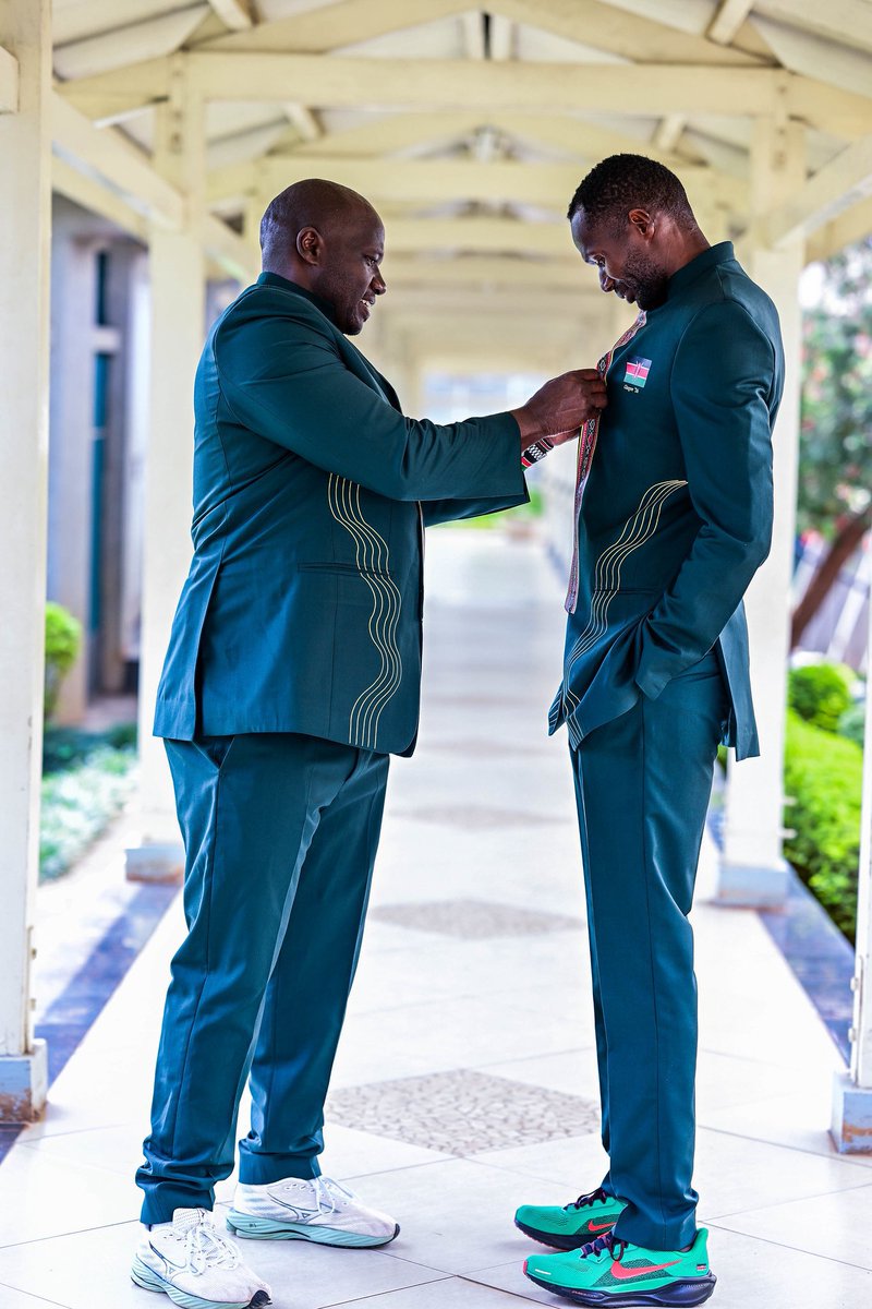 kenyansportsguy's tweet photo. Team Kenya ceremonial kits for the 2026 Commonwealth Games in Glasgow, Scotland🏴󠁧󠁢󠁳󠁣󠁴󠁿

How would you rate them on a scale of 1-10?

#CommonwealthGames #Kenya https://t.co/1RzGFxHfuO