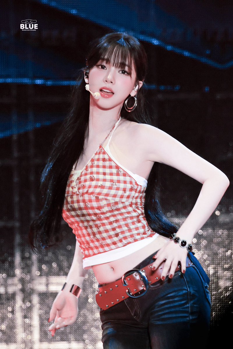 all_about_pic's tweet photo. KARINA #KARINA #카리나 https://t.co/rhyIkbSDm3