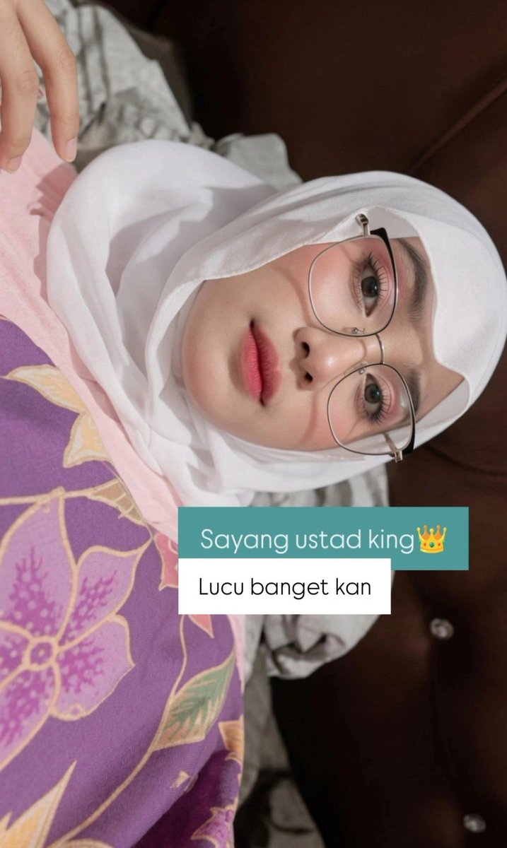 Qinjoq's tweet photo. Hijab Malay https://t.co/bsMsVRtNt8