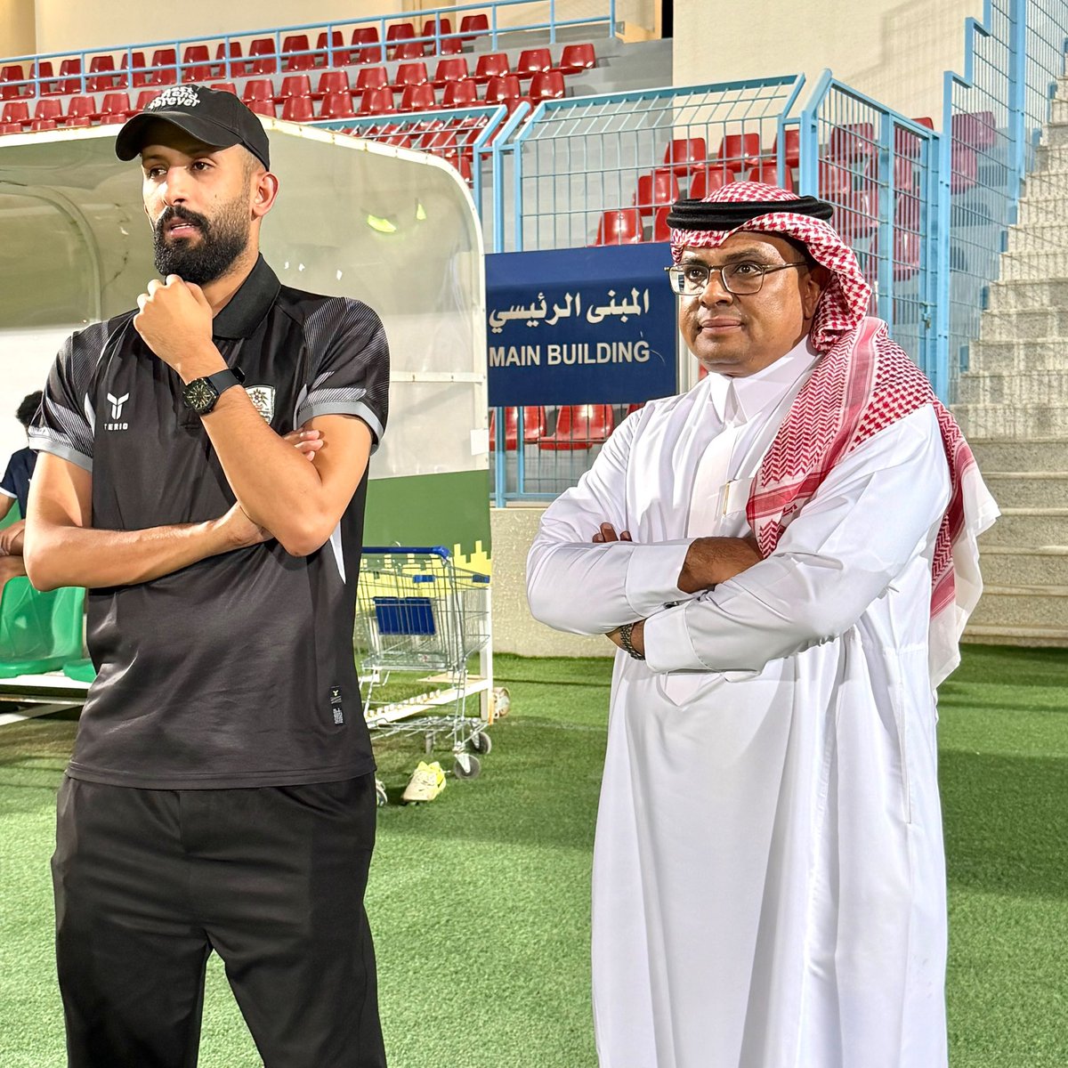 alanwarclub's tweet photo. منور يا ريّسنا 😍💚

#قلعة_المجد https://t.co/hJw0pfN7sn