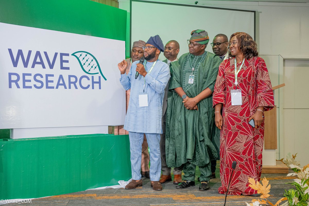 WAVERESEARCH_'s tweet photo. 𝐀 𝐍𝐞𝐰 𝐂𝐡𝐚𝐩𝐭𝐞𝐫 𝐁𝐞𝐠𝐢𝐧𝐬 𝐟𝐨𝐫 𝐖𝐀𝐕𝐄
After more than a decade of advancing plant health across Central and West Africa, WAVE Regional Center of Excellence officially enters a new era as WAVE RESEARCH. #WAVERESEARCH https://t.co/thOk4BGouh