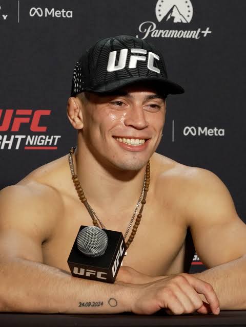 S_Haruto346's tweet photo. まじで大好きKevin  Vallejos  #UFC https://t.co/ihwYTfmmm2