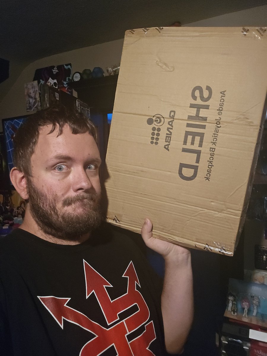 jordan_hagar's tweet photo. My @QanbaUSA Shield has arrivedddd! https://t.co/cYMYhZZWCZ