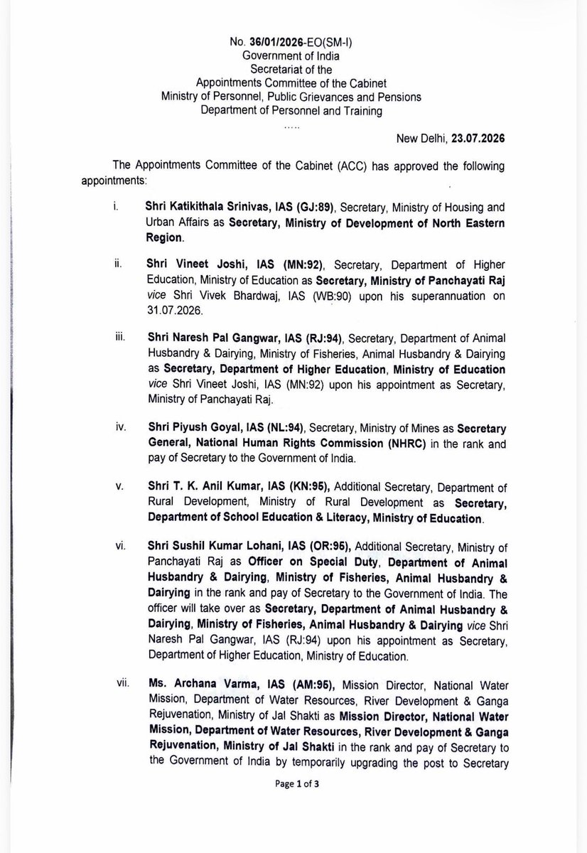 MonitorBharat's tweet photo. BREAKING: The Union government has undertaken a big shake-up of top IAS officers. Read the details below. https://t.co/wUlP2eE2Ct