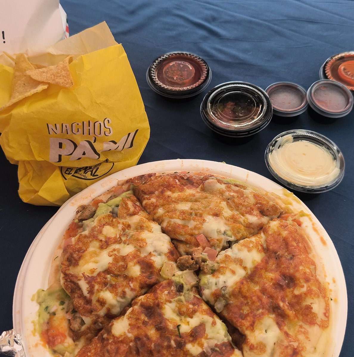 YRobledoS's tweet photo. 🤤🤤🤤🤤🤤 https://t.co/Vs0l7DzYl9
