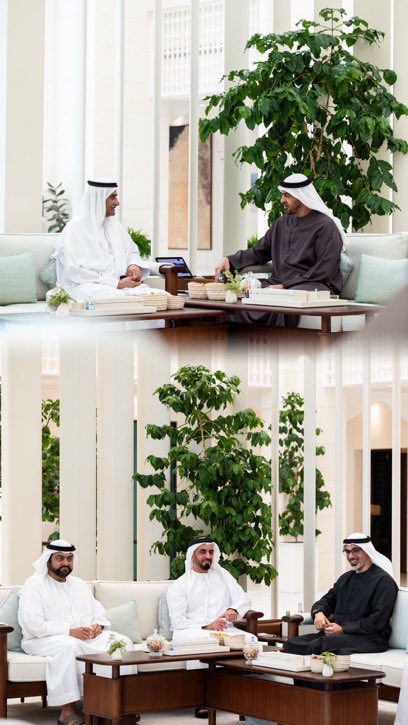 AljabriJmaal's tweet photo. #رئيس_الدولة يستقبل #حاكم_الفجيرة 
 وولي عهده ويبحثان عدداً من الموضوعات التي تهم شؤون الوطن والمواطن 🇦🇪✨ https://t.co/e4oHHZcC6p