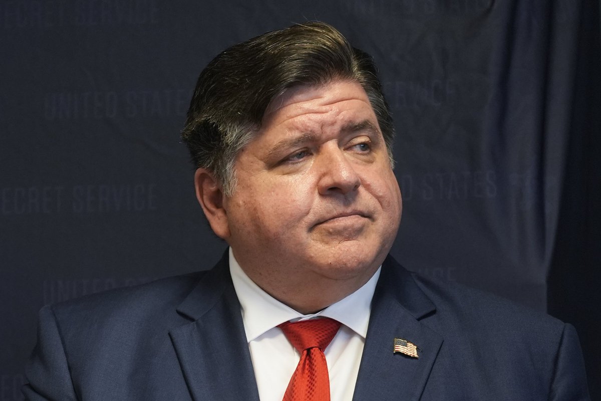 IlliniJen's tweet photo. Pritzker signed SB 3341 earlier this month, expanding the Birth Control Services to Minors Act. Any Illinois minor can now get birth control and contraceptives with zero parental consent or knowledge.

He already ended parental notification for abortion years ago.

Parents keep getting cut out of major decisions about their kids’ bodies.

Pritzker never met a power grab he didn’t like.