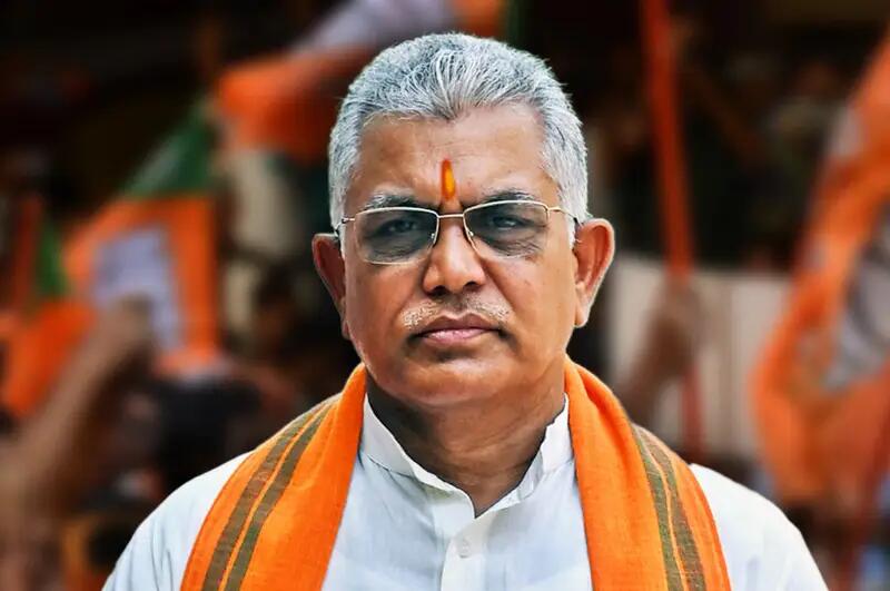 KalerDiganta24's tweet photo. কালের দিগন্ত: আন্দোলনের নামে ভারতকে অস্থিতিশীল করার চেষ্টা চলছে, দাবি দিলীপ ঘোষের: আন্দোলনের নামে ভারতকে পাকিস্তান, বাংলাদেশ, নেপাল কিংবা শ্রীলঙ্কার মতো পরিস্থিতির দিকে ঠেলে দেওয়ার চেষ্টা চলছে বলে মন্তব্য করেছেন… https://t.co/3X6tCCJvK3 #KalerDiganta #LatestNews #News https://t.co/gC2wivBCr7