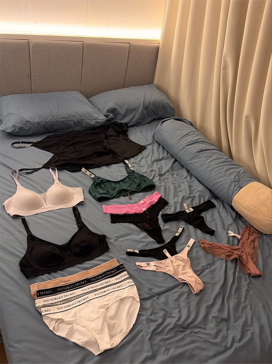 Kxts_cd's tweet photo. 𝑀𝓎 𝐿𝒾𝓃𝑔𝑒𝓇𝒾𝑒 𝒞𝑜𝓁𝓁𝑒𝒸𝓉𝒾𝑜𝓃 💖

เท่าที่เคยใส่มาชอบ Thong ของ Victoria สุดเวลาใส่แล้วมันสบายโล่งๆลื่น ฟิวดีสุด แต่ตัวขอบคอตตอนอาจจะยังมันรัดจู๋ไปหน่อย 😔 

ละบรานี่ทั้งใจยกใน Jollyn เลยใส่สบายมากๆ ไม่มีโครงด้วย แนะนำสาว cd ทุกคนให้ไปลอง

มีใครอยากเห็นเราใส่มั่ง แหะๆ https://t.co/cIJB8Tn9pb