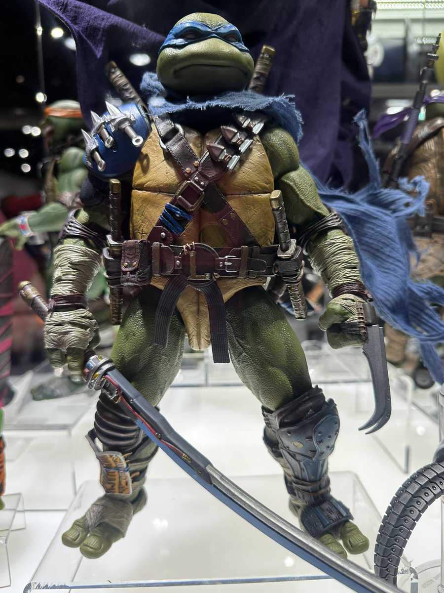 TheQueenG22's tweet photo. ⭐️ Will you be grabbing @MondoNews new TMNT line?! Sheesh!!! 🤩 https://t.co/ePDE6q0AsH