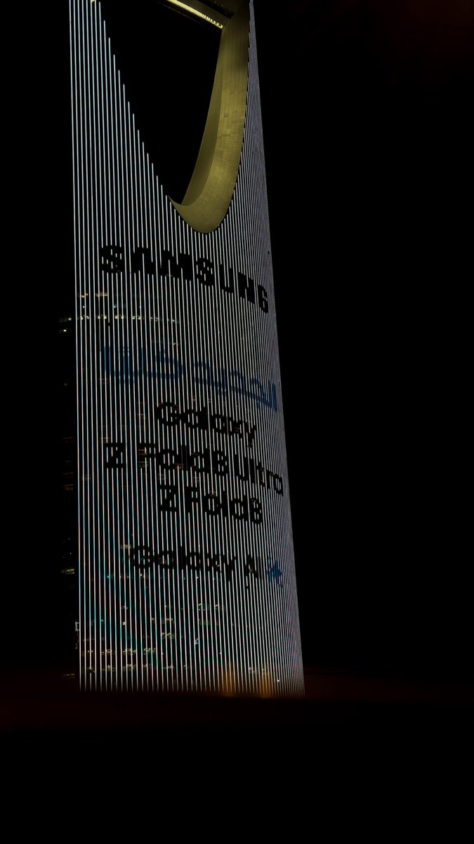 ImDhoom_'s tweet photo. @SamsungSAUDI @SamsungSAUDI ماستاهل جوال جديد على الصوره هاذي https://t.co/PuKlY3z927
