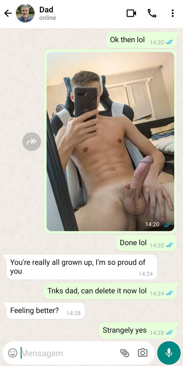 freemaleworld's tweet photo. Drunk texting with dad https://t.co/03x8IEbbj6