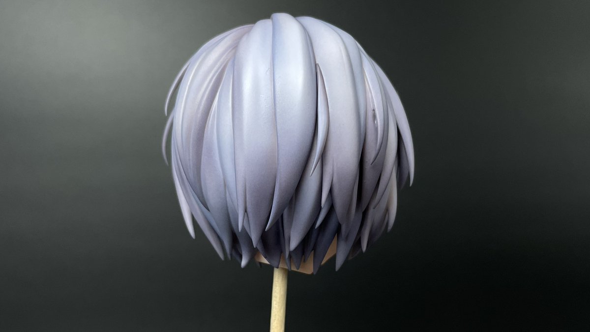toto_armored's tweet photo. 【 TOTO MODEL : Process Log 】
エヴァ / 綾波レイ（PussRoda）
髪のハイライト塗装とメイクアップ、瞳へのUVレジン充填を完了。
仮組を執行し、ディストピアに佇む儚さの演出を現物監査しました。
冷徹な白磁の肌と、言葉を失う高貴な眼差し。#wf2026s https://t.co/DFzDzGz7L2