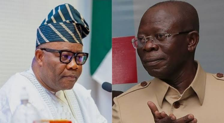 ParallelFacts's tweet photo. VIDEO: Oshiomhole Unconsciously Exposed How He and Akpabio Signed Truce Not to Expose Each Other’s Corrupt Practices After Cover-Up Of Missing NNPCL N210 Trillion Created Tension Between Them https://t.co/02I4zsIQA8 https://t.co/ctPujLKHZJ