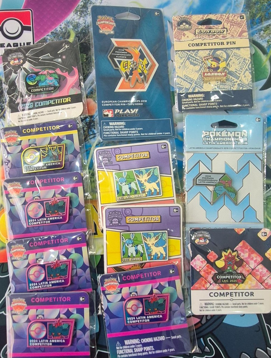 PauleteGouveias's tweet photo. Selling 1sp for Worlds (includes XP) in SF (350$) also looking to sell my 2026 Worlds kits not incl promos (1,400$) also have pins, item from past World ,sleeves, Brazil-exclusive promo cards, and Lorcana promos; available pickup in SF or ship photos below #pokemontcg #lorcanatcg https://t.co/k8QvHkBrds