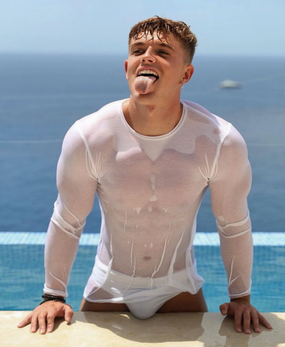 PaulCassid6's tweet photo. Wet👅👻 https://t.co/He1ozURjcw
