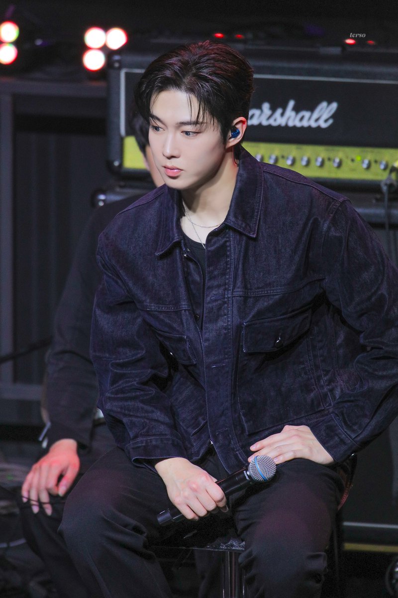 terso724's tweet photo. HQ / 260325 컴백라이브 #SF9 #DAWON #다원 #이상혁
@xleexekdnjs
#세상이_상혁이를_다원한_날
#HBD_DAWON
💙 https://t.co/MhAHFTgvVm