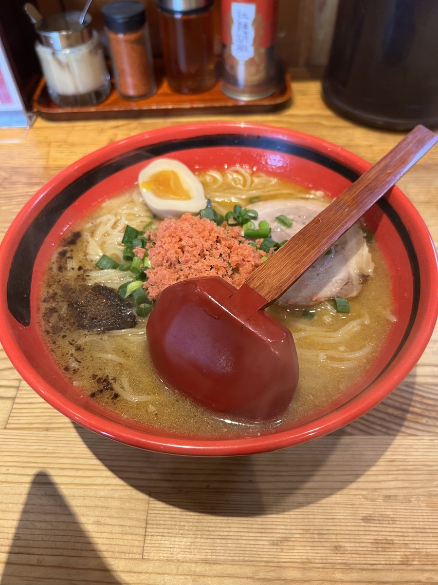 siochanpon's tweet photo. #見た人もなにか無言でラーメンをあげる https://t.co/XcYlcxGHeJ