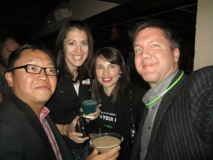 buckleyplanet's tweet photo. #SharePoint community pics from years past... https://t.co/ypqPMvdqzM
