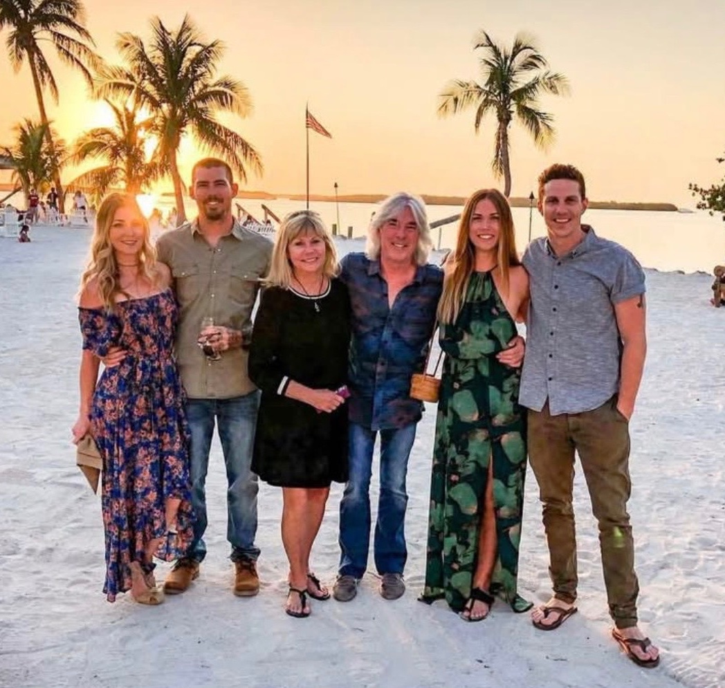 historyrock_'s tweet photo. Legendary former AC/DC bassist 76-year-old Cliff Williams is enjoying his retirement. He certainly deserves it! https://t.co/UpCaRTljjz