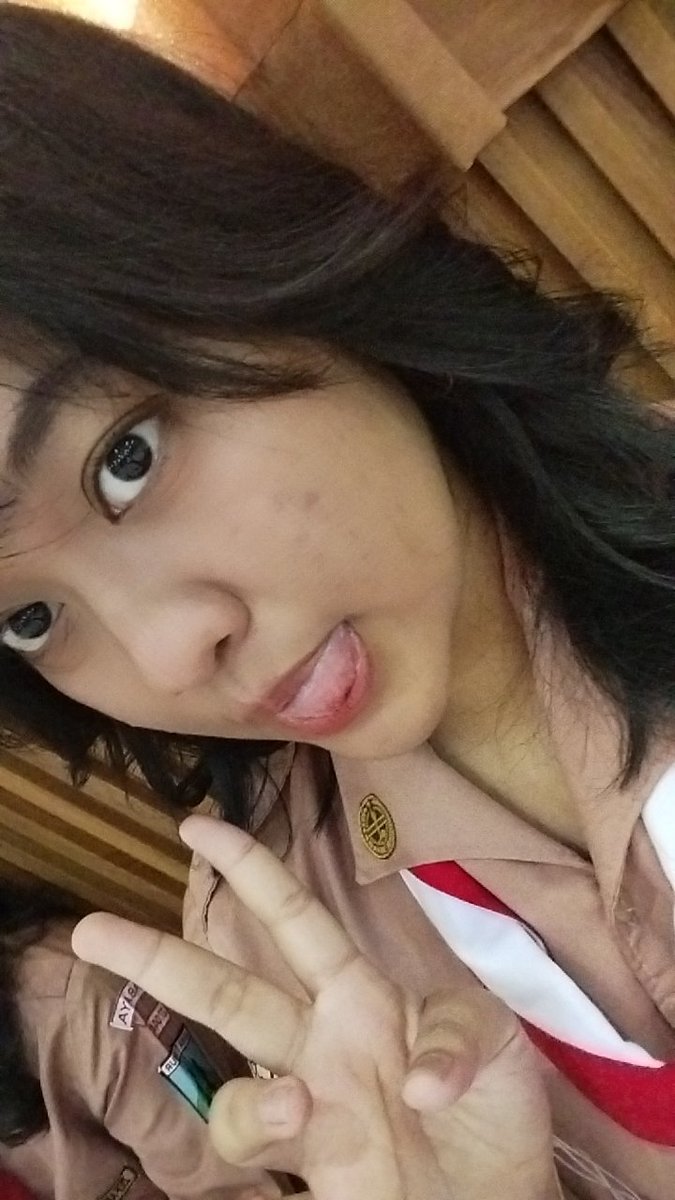 ccenntill's tweet photo. seragam fav smwa orank ♥️ https://t.co/hbHnba2wlx