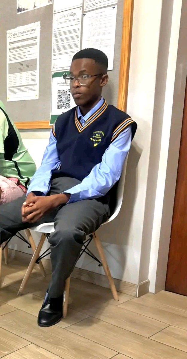 joy_zelda's tweet photo. Please Retweet until he is found.He is missing 

Tsiamo Nhlapo https://t.co/YS4zfZeihZ